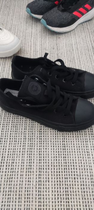 Calçado criança 22 ao 24 - Como Novo