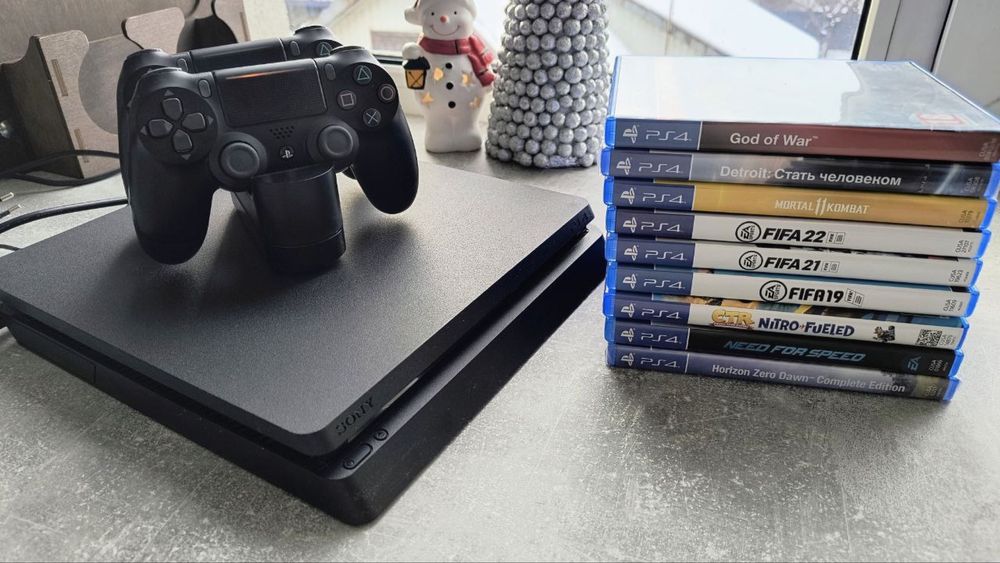 PlayStation 4 + 2 джойстики + 9 ігор | Повний комплект