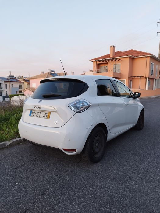 Renault Zoe 22 kWh | 2016 | Bateria Própria