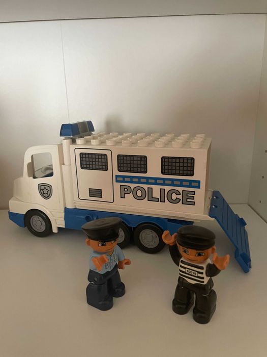 5680 Lego Duplo Policja Radiowóz więźniarka