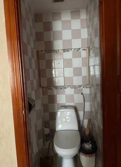 Продається 4-кімнатна квартира, просп. Червоної Калини, 103