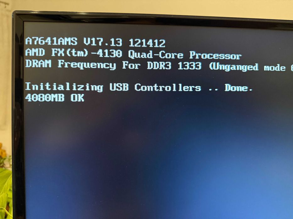 Komputer stacjonarny AMD FX4130 / GTX 650 / 4 MB