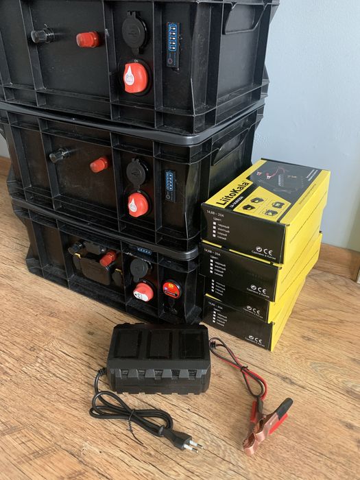 Akumulator Lifepo4 12V 320ah z BMS 200A i balancerem