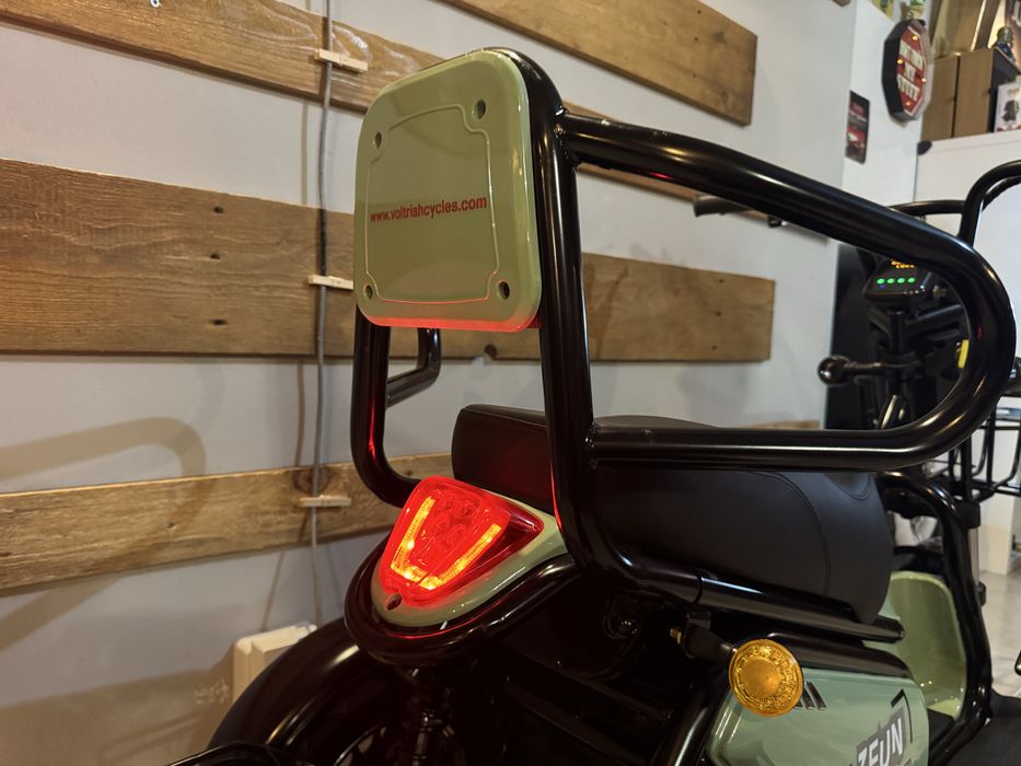 Triciclo eletrico sem carta Voltrish 3Fun