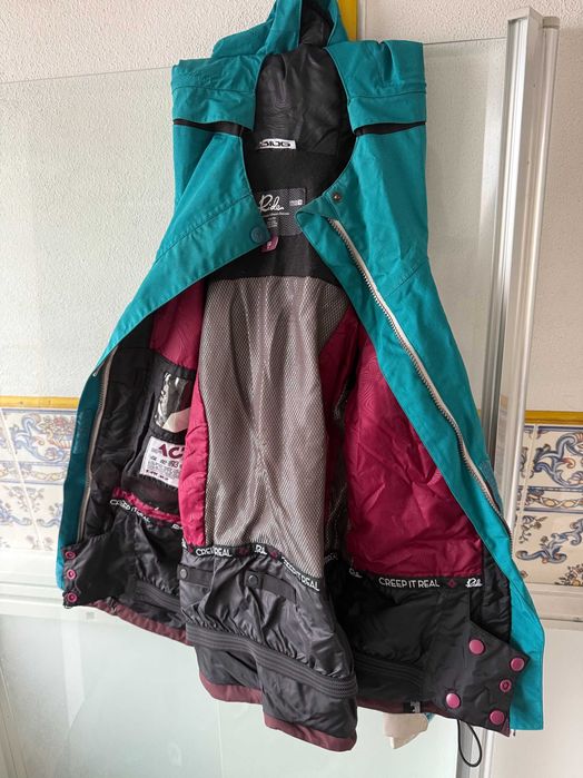 Casaco + calças de snowboard/esqui + fleece (tudo XS)