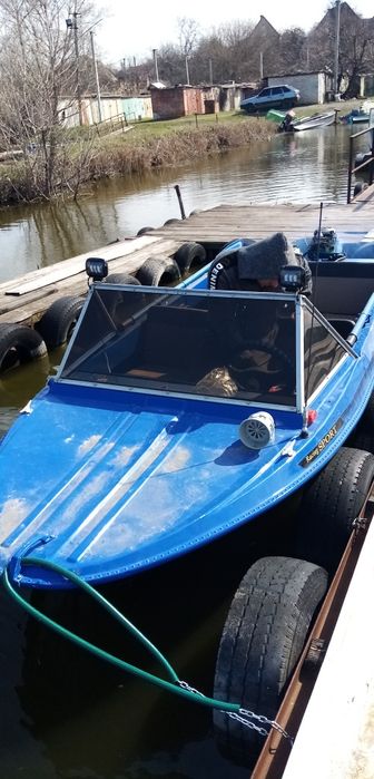 Катер "Крым" с мотором "Нептун"