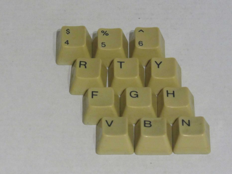 Commodore Amiga 500 Keys443225358478888962
