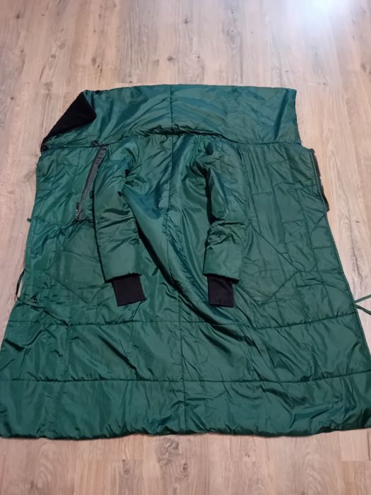 Зимове пальто в хорошому стані