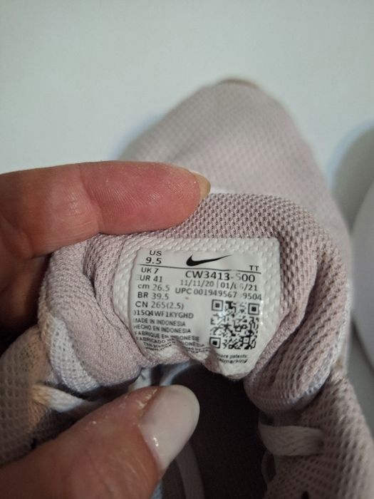 Buty Nike rozm 41 różowe