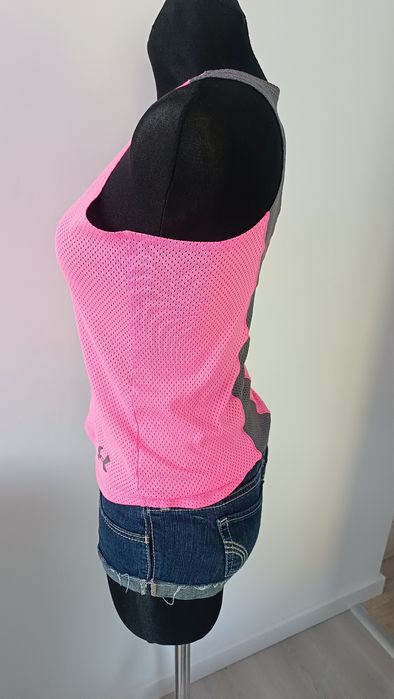 Koszulka sportowa Under Armour roz 140-152