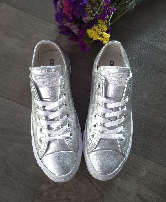 Сріблясті кеди конверси converse розмір 39-40
