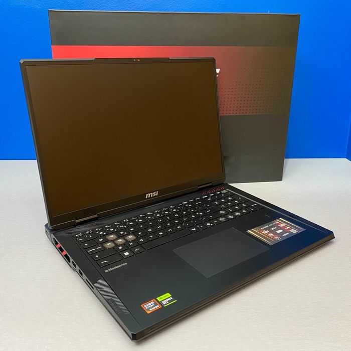 MSI Raider A18 - 18" 4K 120Hz | Ryzen 9 9950HX3D | 64GB | RTX 5080