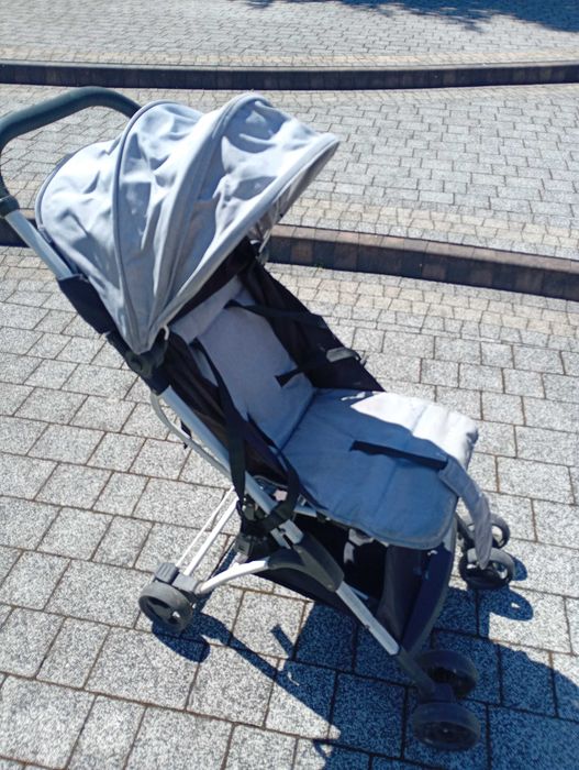 Wózek spacerowy rozkładany