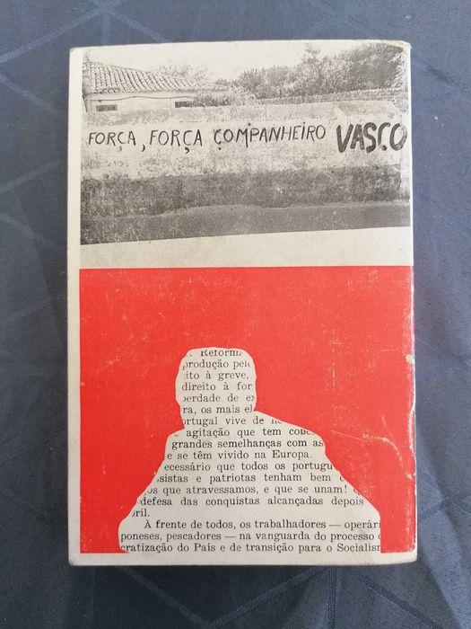 Livro Vasco Gonçalves, Discursos conferências e entrevistas. 1976