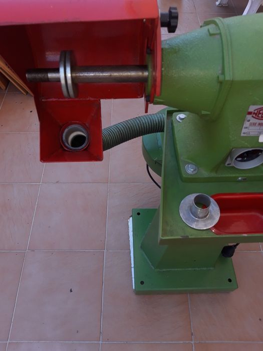 Esmeriladora industrial nova