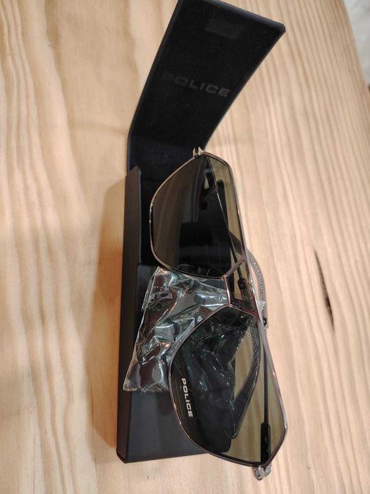 óculos de Sol Police - made in Italy - atitude e estilo!