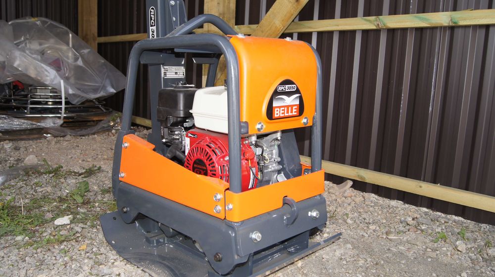 Zagęszczarka  160 kg  wynajem