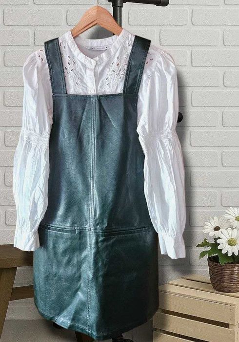 Сарафан из экокожи New Look зеленый с карманами, р. S
