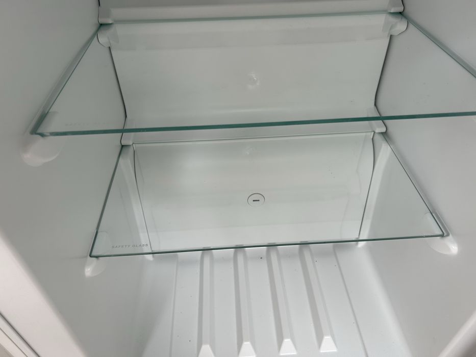 Półka szuflada Lodówki do zabudowy ELECTROLUX