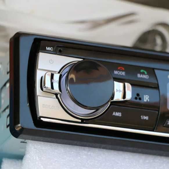 Автомобільна магнітола Пионер 520 Bluetooth+USB+SD+AUX 4x60W Магнитола