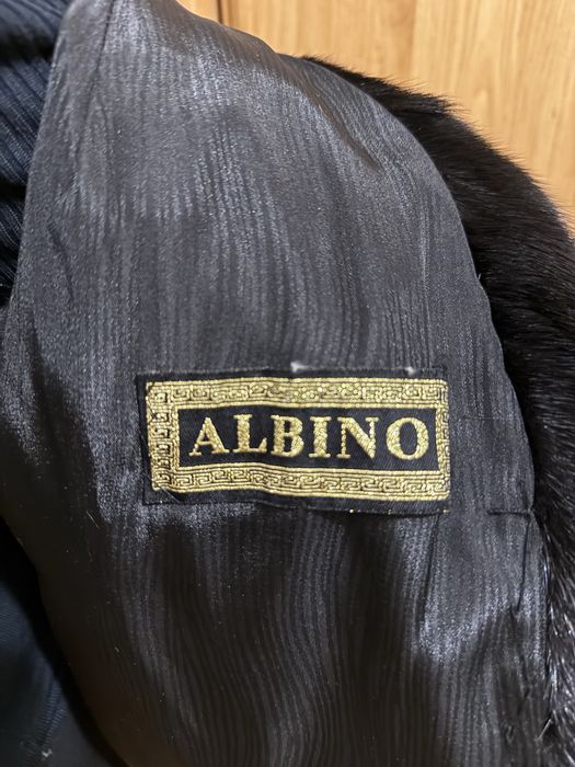 Норкова  жіноча шубка