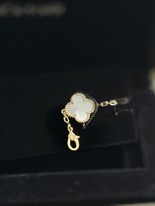 Браслет Van Cleef