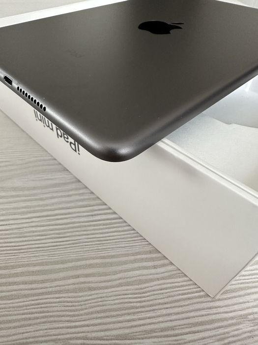 Apple iPad mini 5 generacji