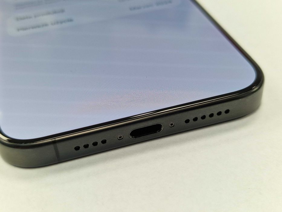 Iphone 15 PRO MAX 256GB/ Black Titanium/ 97%/ Grade A-/ + ładowarka