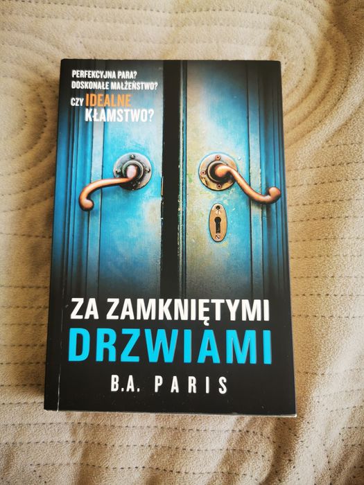 Książka Za zamkniętymi drzwiami