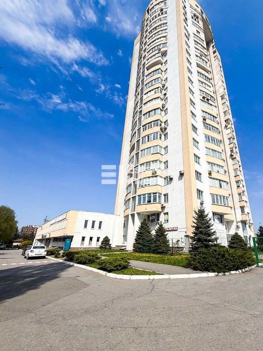 Сдам 3к 100м2 ЖК Эдельвейс метро Дворец Спорта