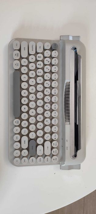 Teclado fofo estilo retrô Bluetooth (novo)