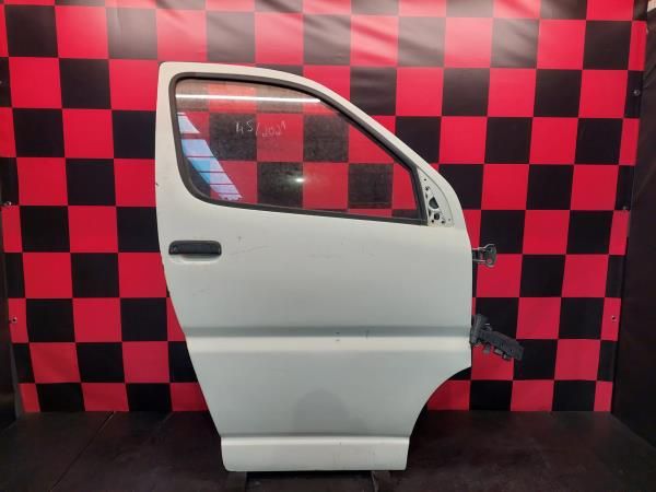 Porta frente direita TOYOTA HiAce IV (LXH1_, RZH1_, LH1_)