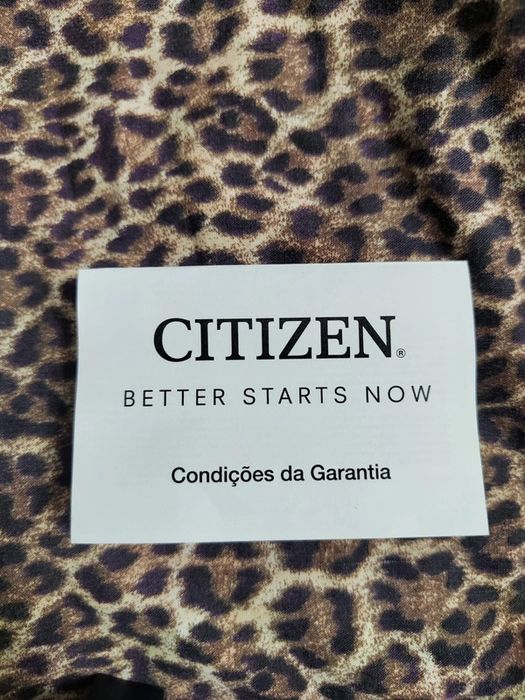 Citizen automático com caixa e papeis