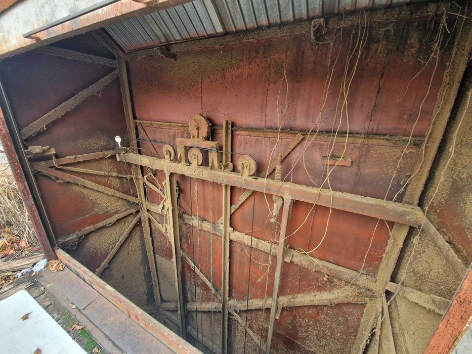 380 кв.м під склад/виробництво Палладіна/Академмістечко