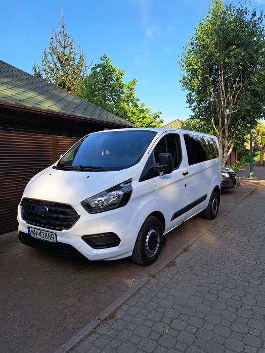 Ford Transit Custom 9-osobowy