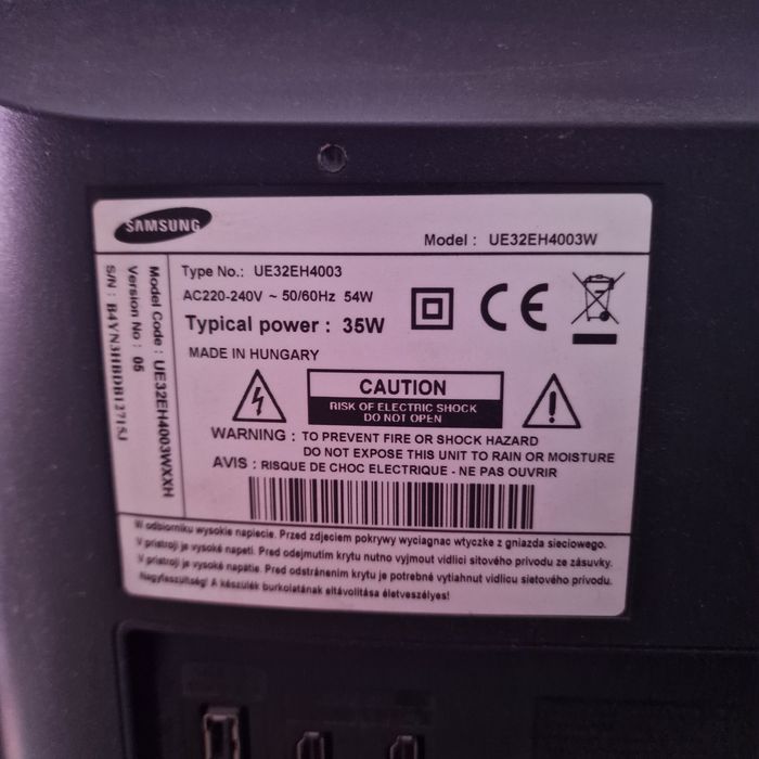 Telewizor Samsung 32 cale wysięgnik LED okablowanie pilot stan bdb