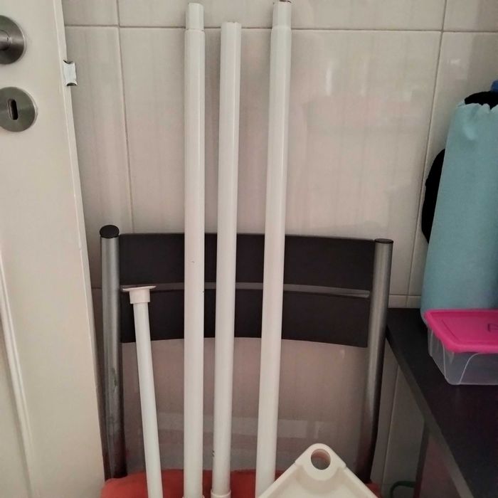 Toalheiros e outros acessórios para casa de banho