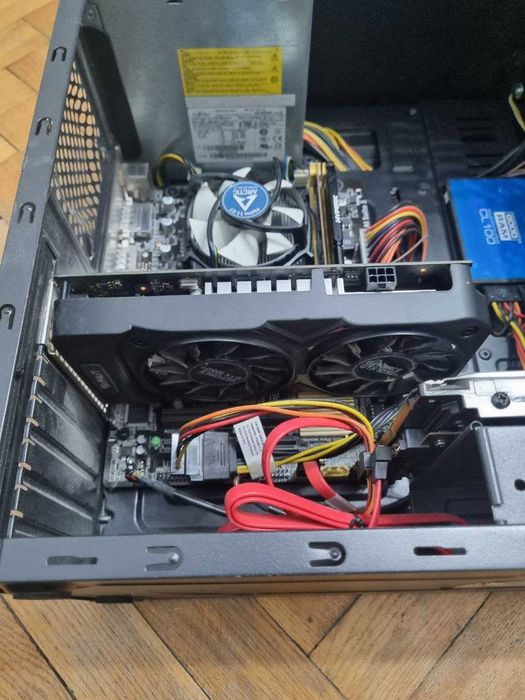 Komputer - Intel I5, Geforce 1050TI, SSD + HDD, Win11