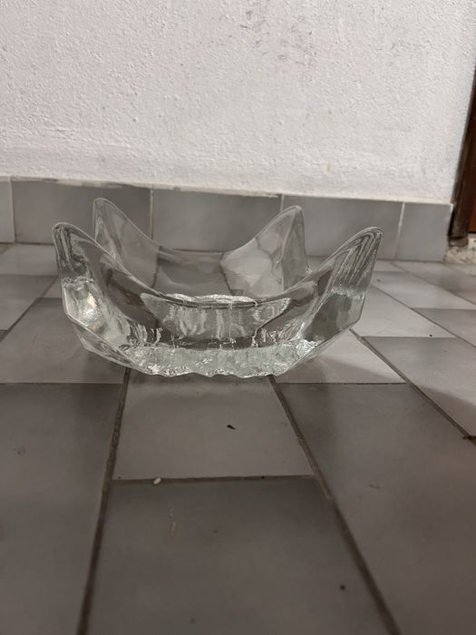 Taça quadrada de vidro