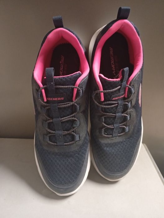 Sapatilhas senhora sckechers
