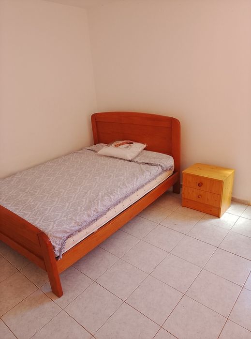 Casa T0+1 para arrendar