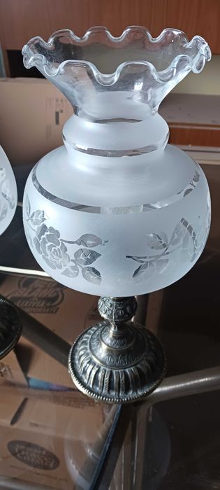 Conjunto de candeeiros com abajour de vidro