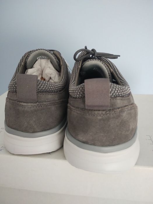 Buty unisex marki Geox rozmiar 39