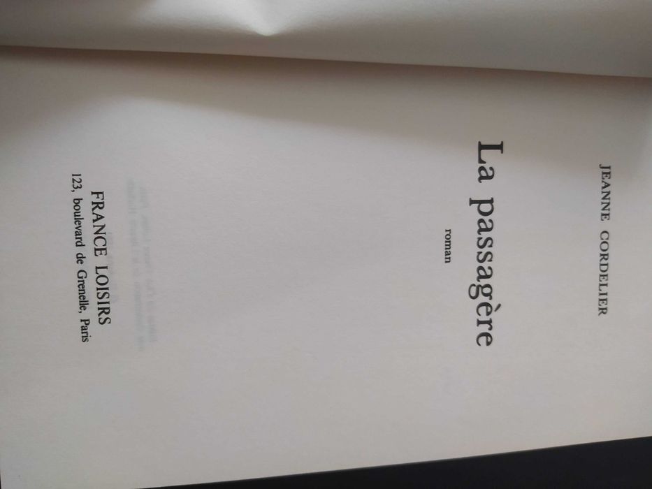 Książka po francysku La Passagere Jeanne Cordelier