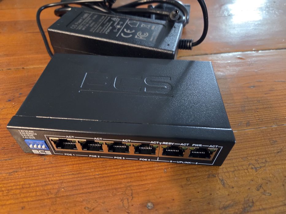 Switch PoE Gigabit  BCS-B-SP04G02G