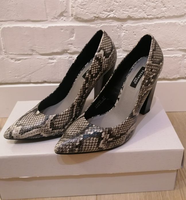 buty na obcasie Reserved