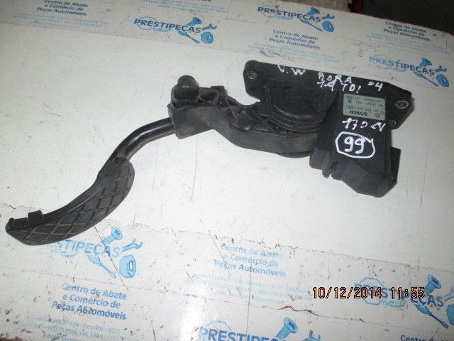 Pedal do acelerador VOLKSWAGEN Bora (1J2)