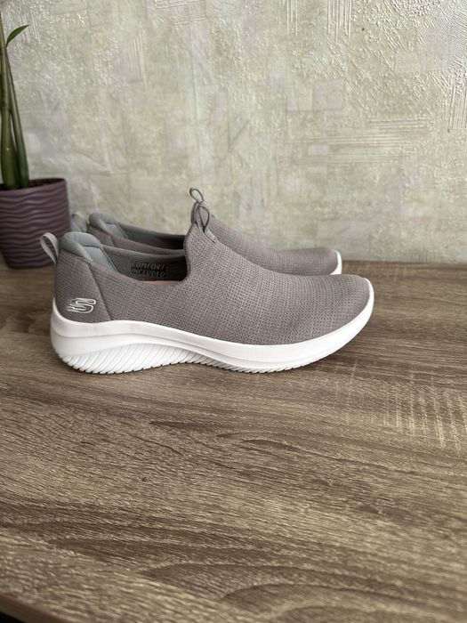Фірмові мокасини Skechers