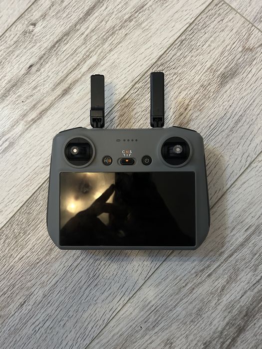 Kontroler DJI RC2