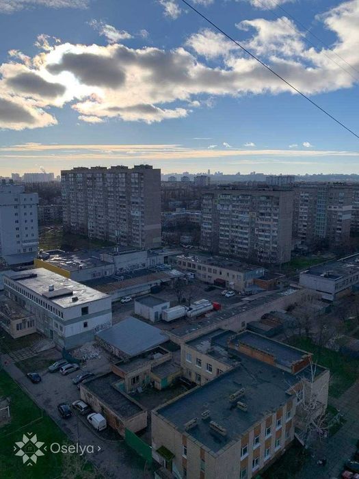 1 кімнатна квартира вторичка Воскресенка Романа Шухевича Ватутина 28А